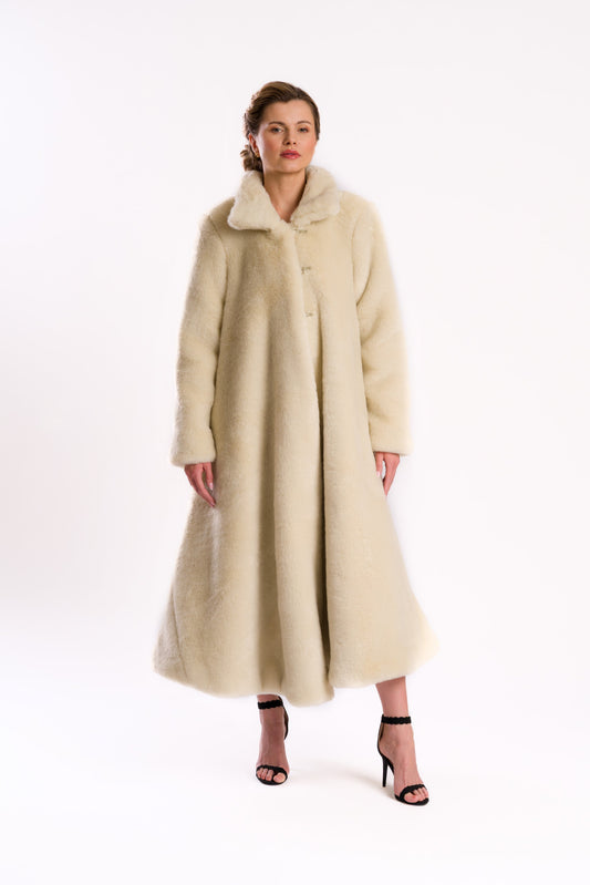 Luxurious Maxi Faux Fur Ecru Coat