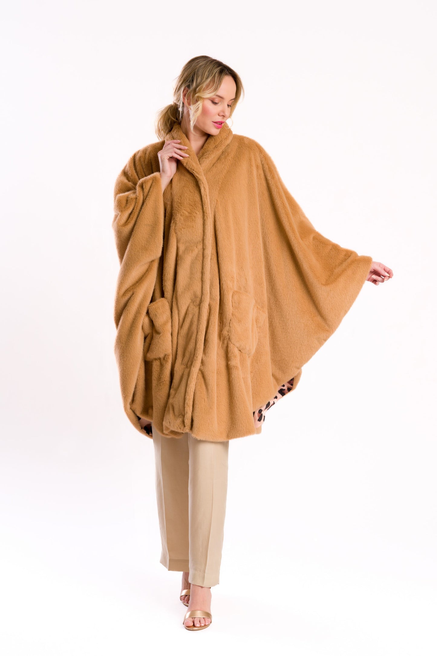 Camel Faux Fur Poncho with Leopard Lining