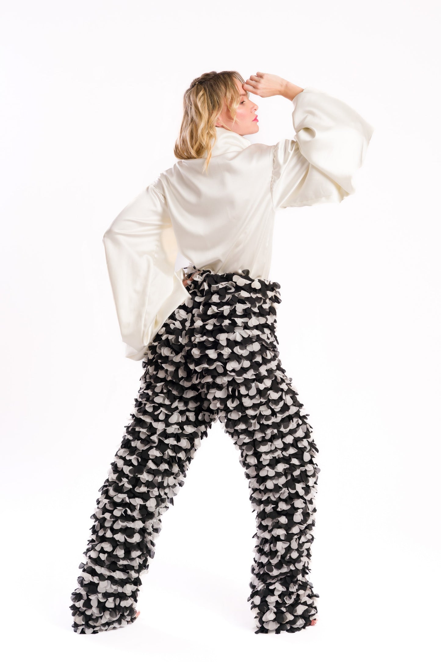 The ruffled petal pants