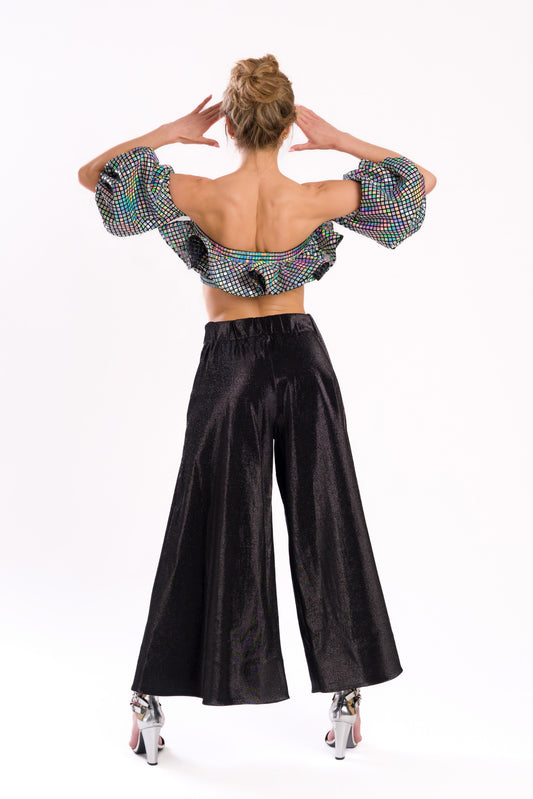 Sequined top with ruffles and puff sleeves